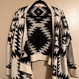 36 Point 5 Printed Cardigan